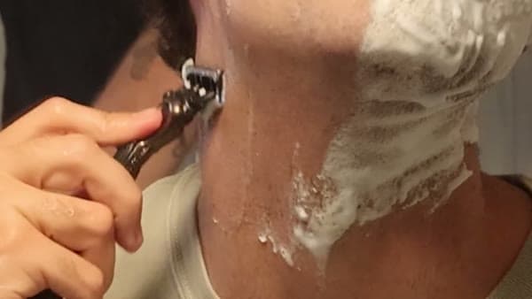 Gillette Trac II, still from the video