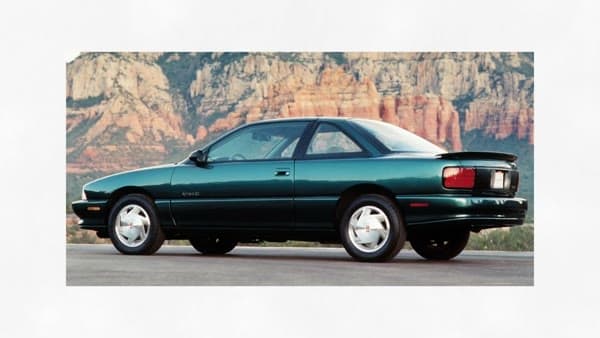 Oldsmobile Achieva SCX, still from the video