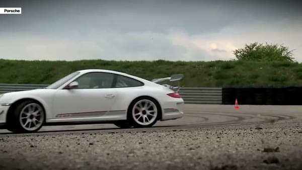 Porsche 911 GT3 RS (997), still from the video