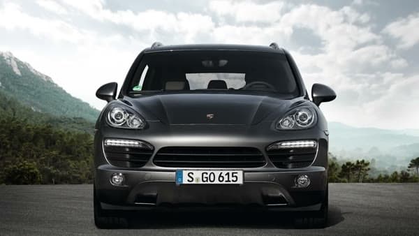 Porsche Cayenne Diesel (958), still from the video