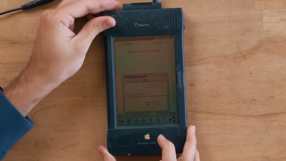 Apple Newton MessagePad, still from the video