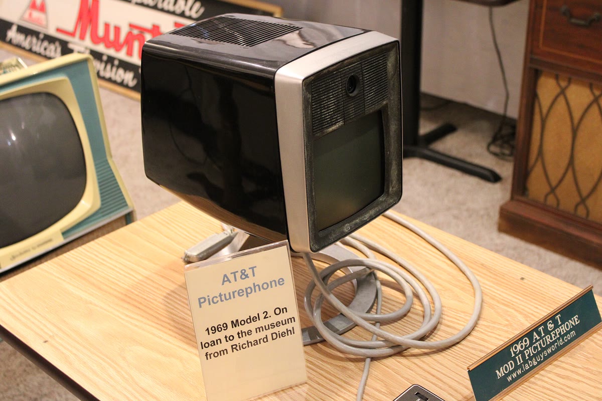 AT&T Picturephone (Mod II), still from the video