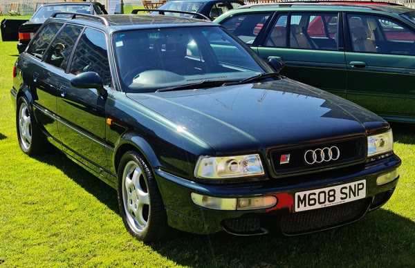 Audi RS 2 Avant, still from the video