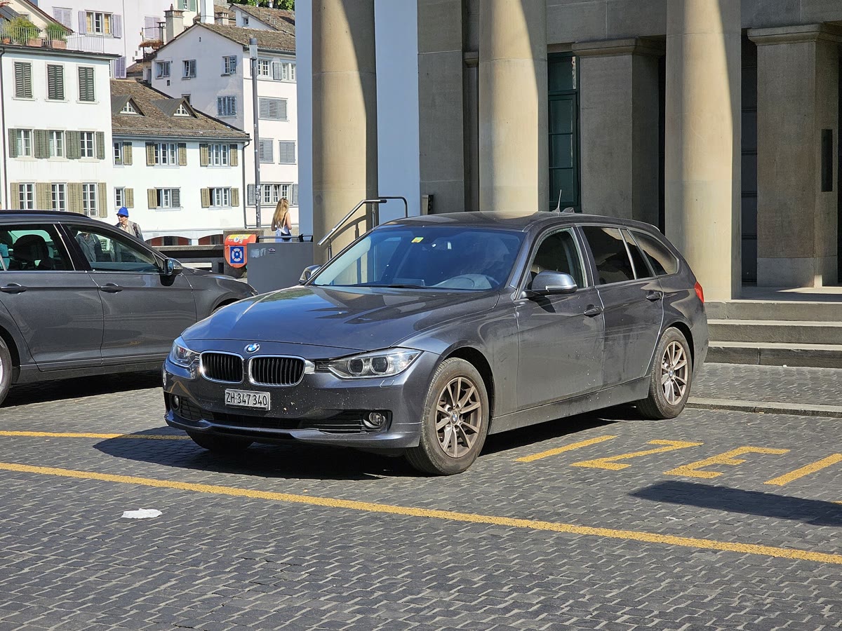BMW F31 3 Series Touring M Sport, still from the video