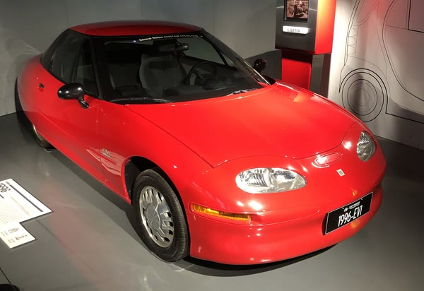 General Motors EV1, still from the video