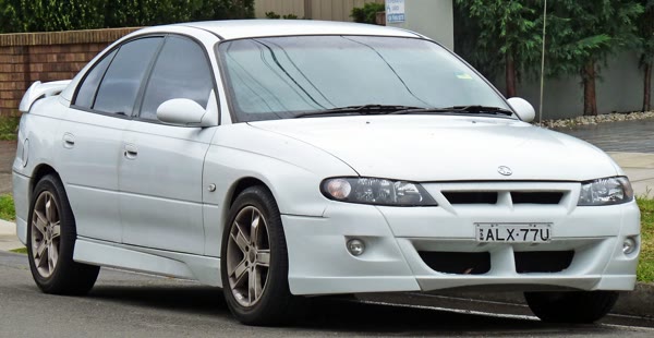 Holden HSV VX ClubSport, still from the video