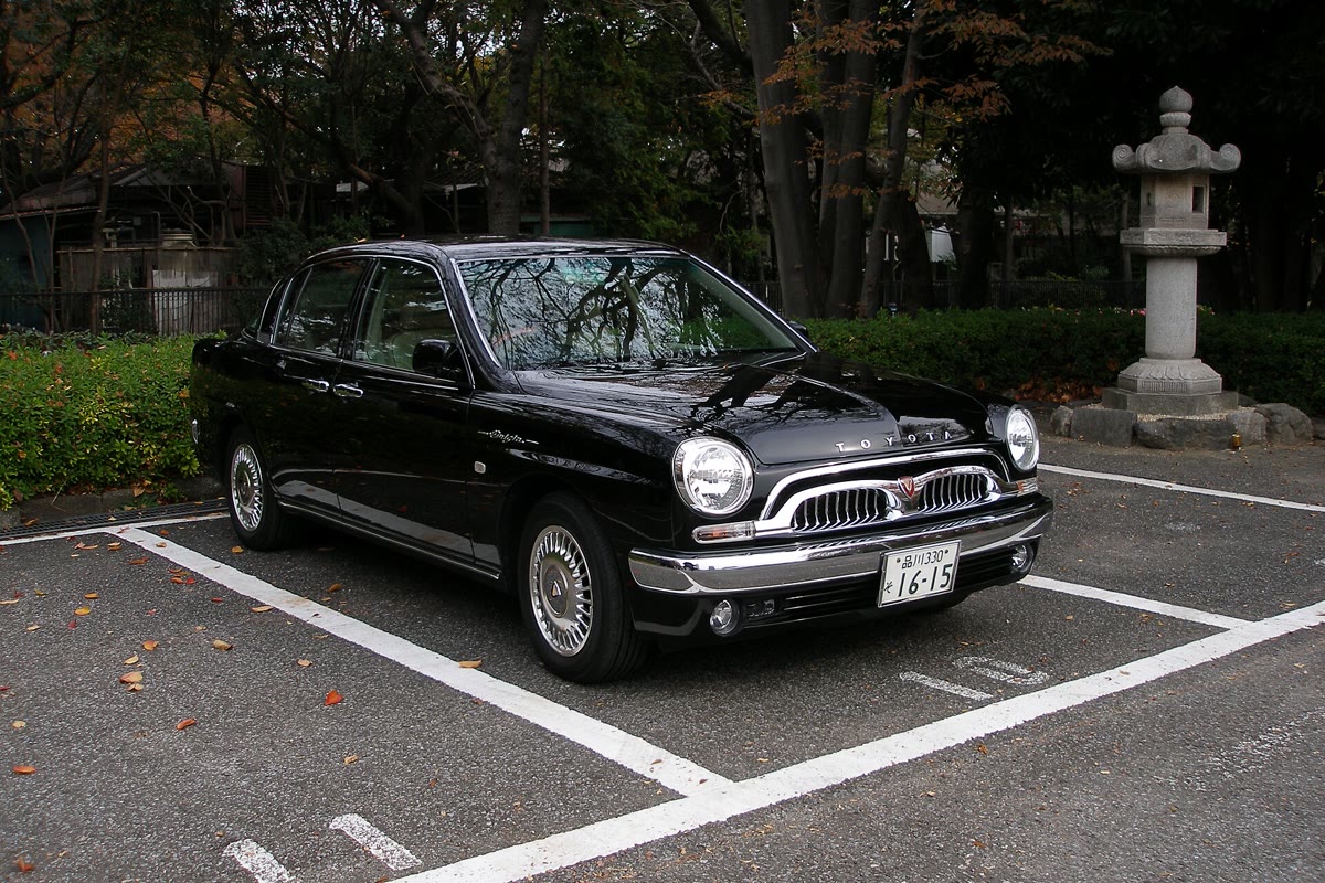 Toyota Origin, still from the video